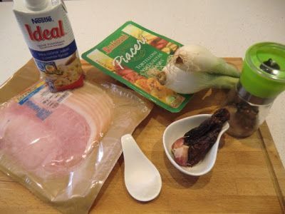 Ingredientes Tortelillinis con Salsa Ligera Jamón y Tomates Secos