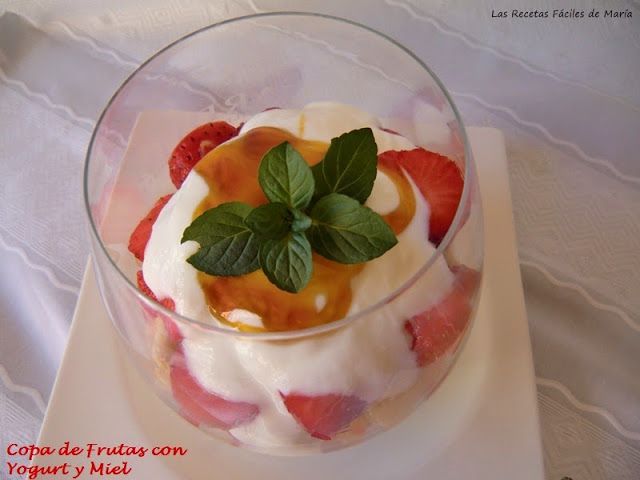 receta copa de frutas con yogurt y miel